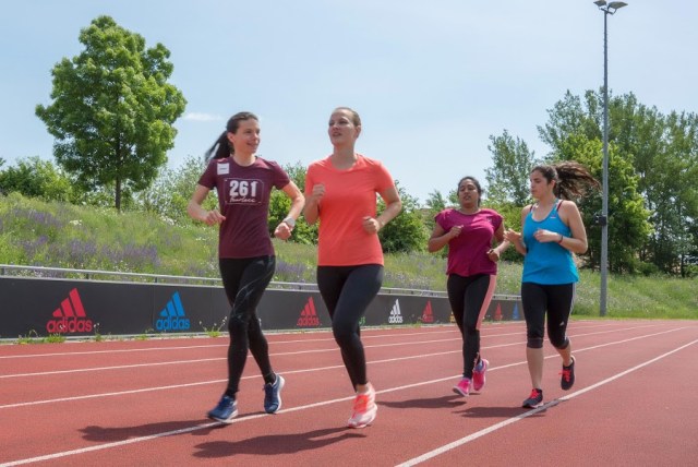 Kopie von adidas running group